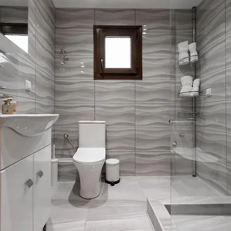 Whitegold Panagia Apartment