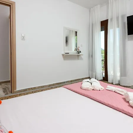 Apartment Whitegold Panagia *